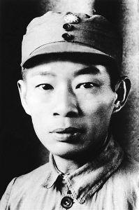 叶挺图片,铁血将军的英勇岁月